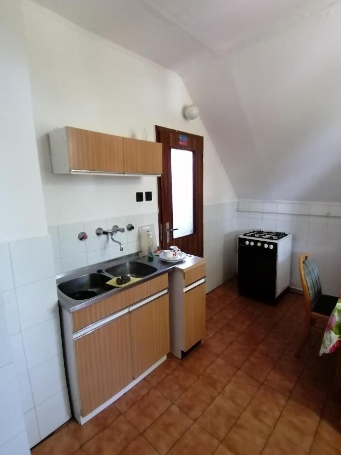 Krisztián Vendégház Tapolca Exterior foto
